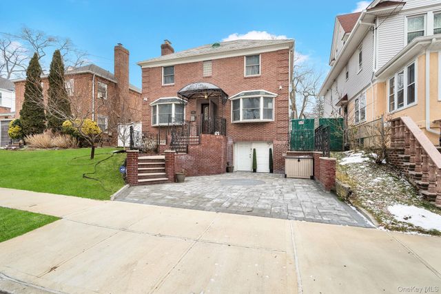 87-67 Chevy Chase Street, Jamaica Estates, NY 11432