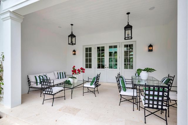 233 Seville Road, West Palm Beach, FL 33405