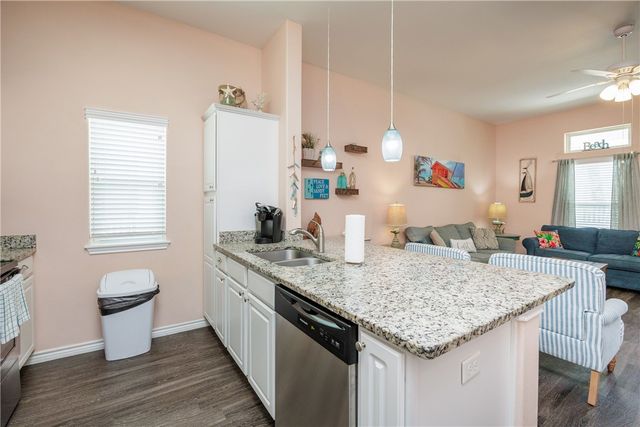 14910 Island Village Dr, Corpus Christi, TX 78418