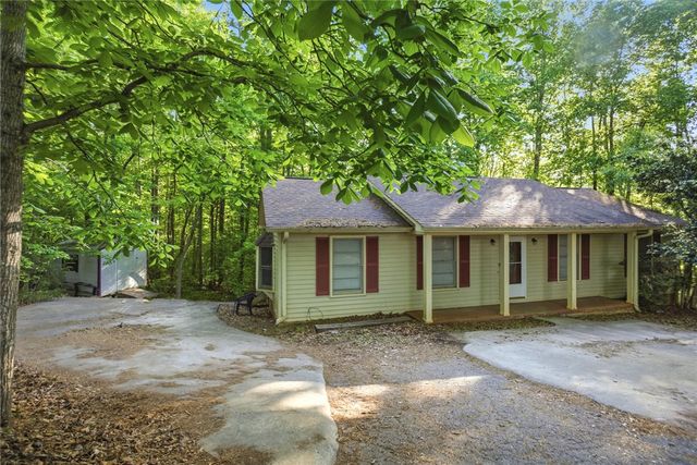 858 Robinhood Drive, Walhalla, SC 29691