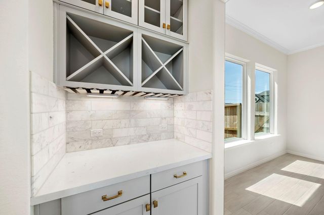 9806 Oakwood Trail, Missouri City, TX 77459