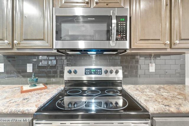 3521 N PJ LN, Coeur D'alene, ID 83815