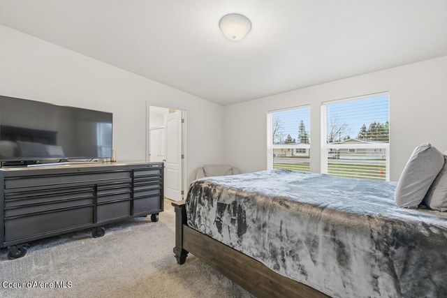 3521 N PJ LN, Coeur D'alene, ID 83815