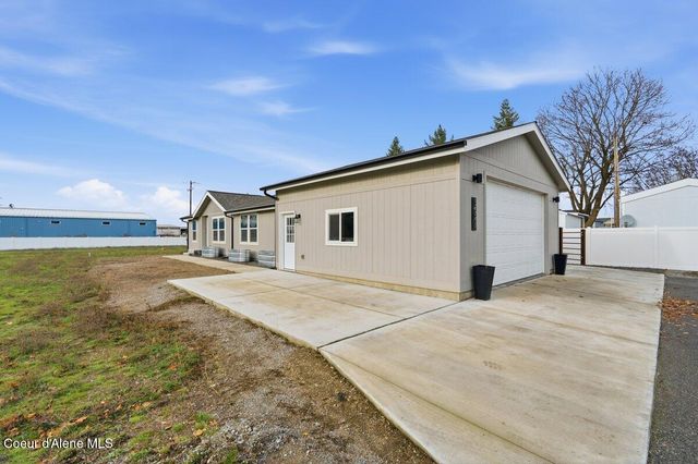 3521 N PJ LN, Coeur D'alene, ID 83815