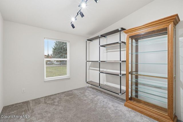 3521 N PJ LN, Coeur D'alene, ID 83815