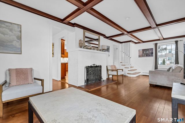 31 Woodlawn Avenue, Madison, CT 06443