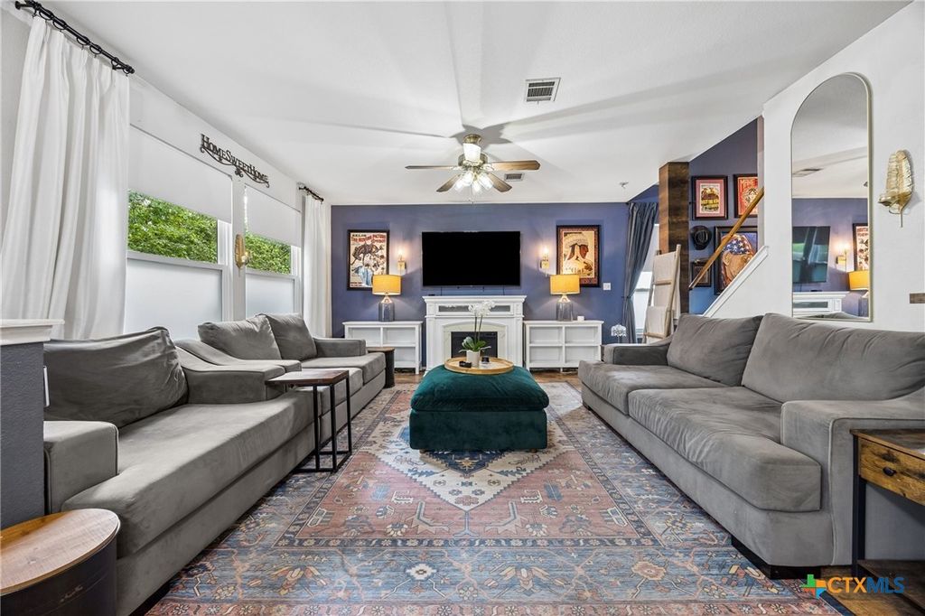 Image 7 of property listing at 614 Paso Fino Trail, Cedar Park, TX 78613