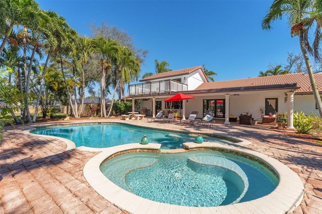 16564 SW 153rd Ct, Miami, FL 33187