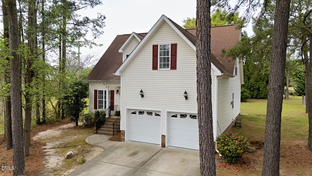 7804 Lagenaria Drive, Angier, NC 27501