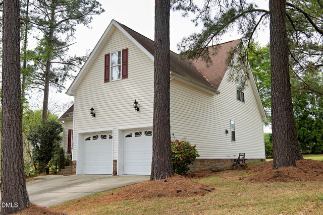 7804 Lagenaria Drive, Angier, NC 27501