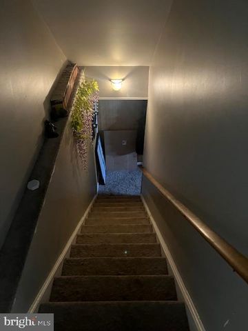 1273 UPLAND DR, Fayetteville, PA 17222