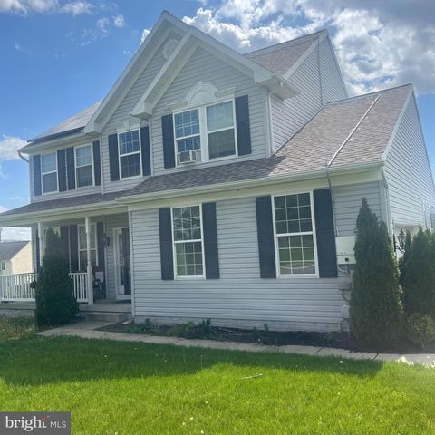 1273 UPLAND DR, Fayetteville, PA 17222