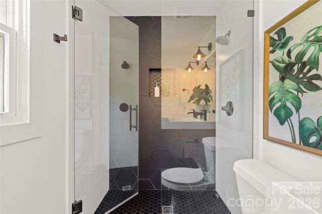 5416 Londonderry Road, Charlotte, NC 28210