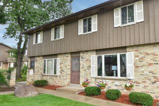 9802 W Morgan AVENUE, Milwaukee, WI 53228