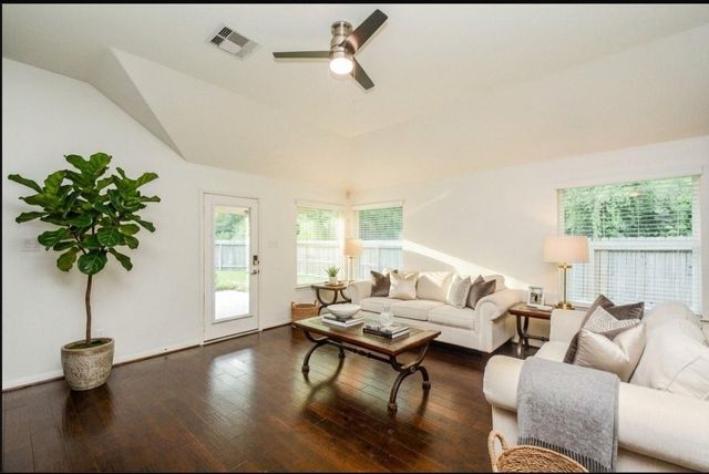 7039 Villa Mountain Lane, Spring, TX 77379