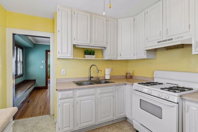 4621 Harriet Avenue S, Minneapolis, MN 55419