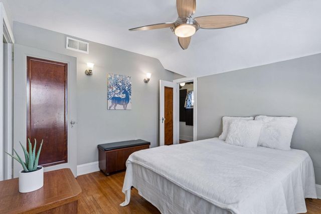 4621 Harriet Avenue S, Minneapolis, MN 55419