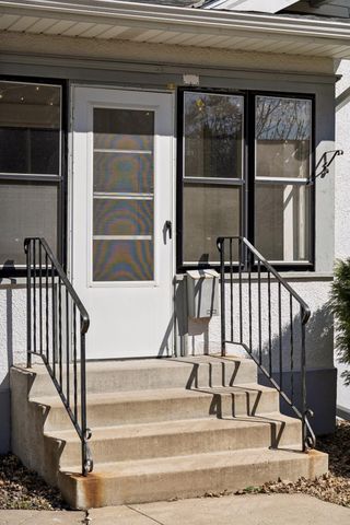 4621 Harriet Avenue S, Minneapolis, MN 55419