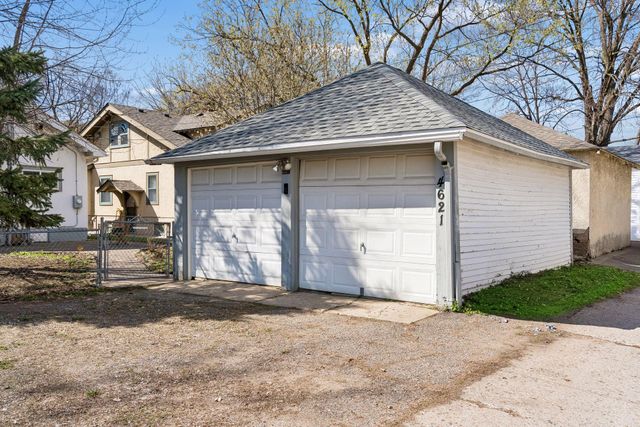 4621 Harriet Avenue S, Minneapolis, MN 55419