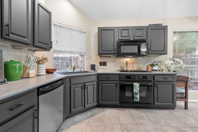 4812 Lansdale Drive, Flower Mound, TX 75028