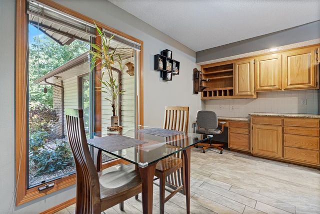 9 Glencoe Lane, Bella Vista, AR 72715