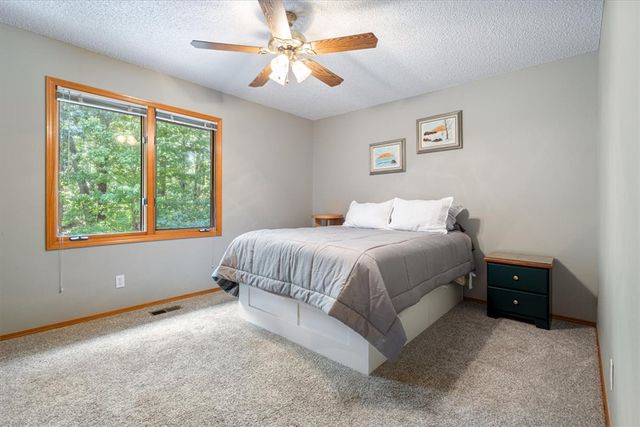 9 Glencoe Lane, Bella Vista, AR 72715