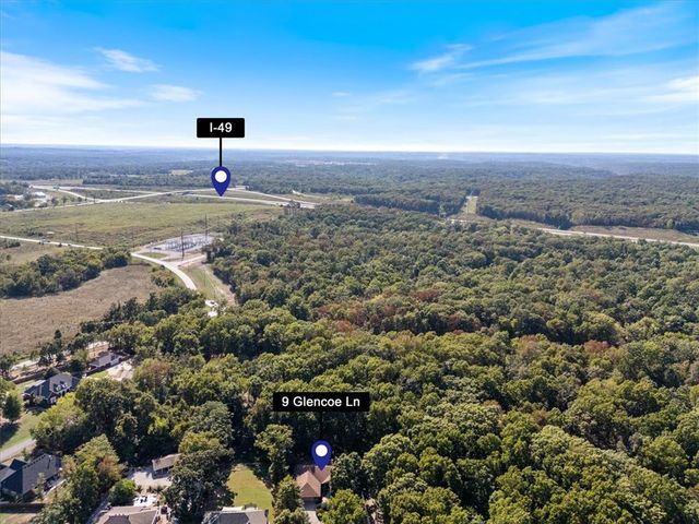 9 Glencoe Lane, Bella Vista, AR 72715
