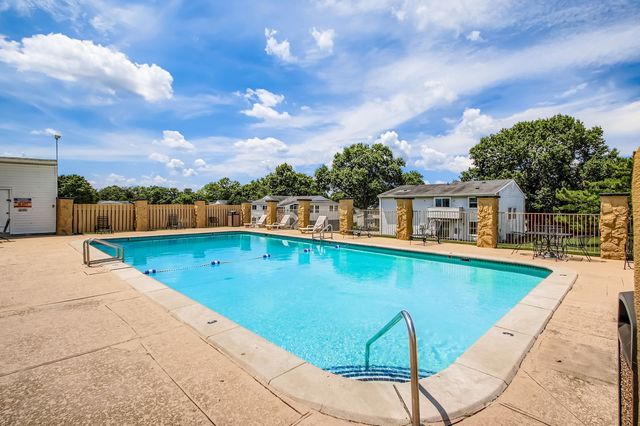 810 Bellevue Rd Apt 120, Nashville, TN 37221