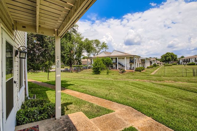 810 Bellevue Rd Apt 120, Nashville, TN 37221