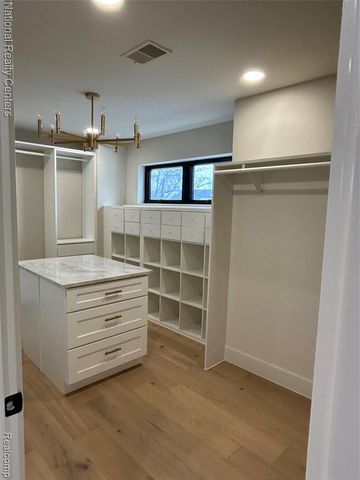 1292 Holland Street, Birmingham, MI 48009