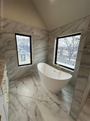 1292 Holland Street, Birmingham, MI 48009