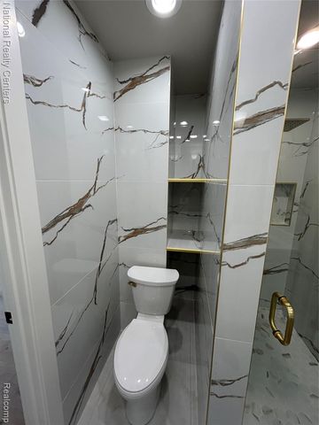 1292 Holland Street, Birmingham, MI 48009