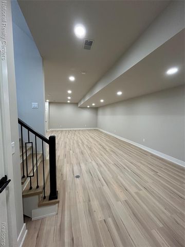 1292 Holland Street, Birmingham, MI 48009