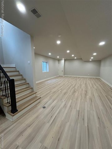 1292 Holland Street, Birmingham, MI 48009