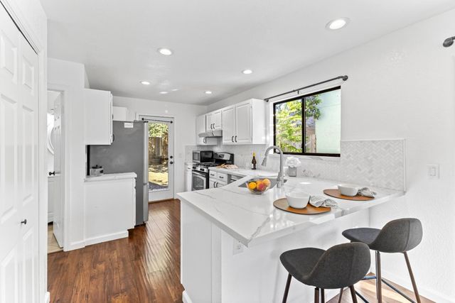 1165 Lerma Lane, Gilroy, CA 95020