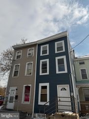 6 SEWARD AVE, Trenton, NJ 08611