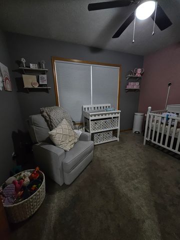 2962 Jack Cir, Salina, KS 67401