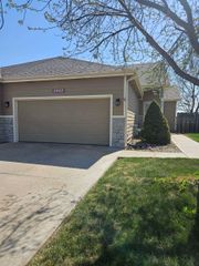 2962 Jack Cir, Salina, KS 67401