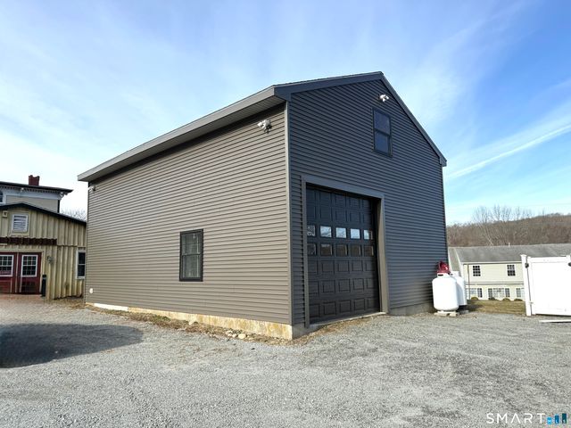 7 Baltic Road, Franklin, CT 06254