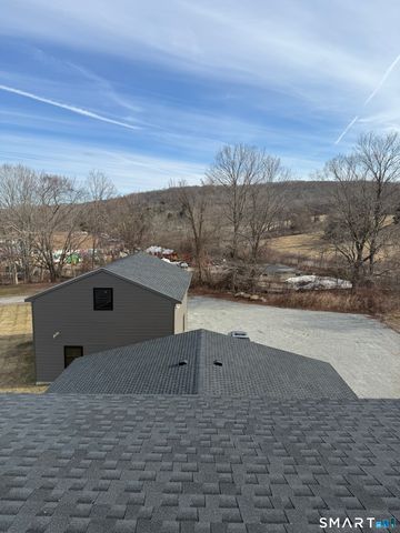 7 Baltic Road, Franklin, CT 06254