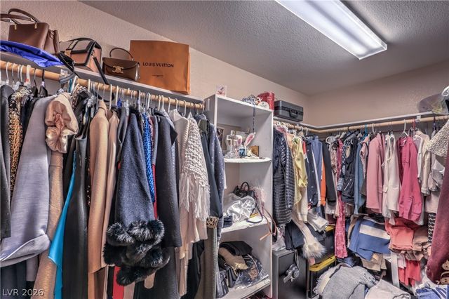 3725 Plum Blossom Court, Las Vegas, NV 89129