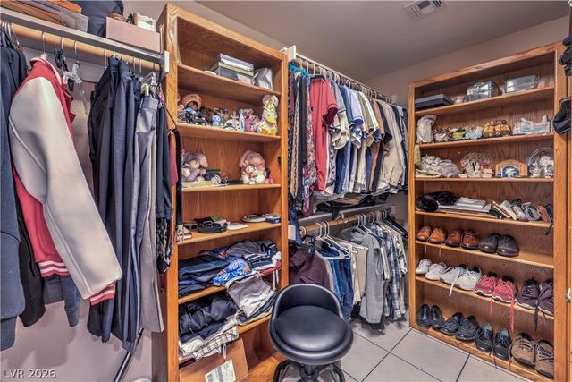 3725 Plum Blossom Court, Las Vegas, NV 89129