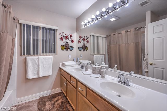 3725 Plum Blossom Court, Las Vegas, NV 89129