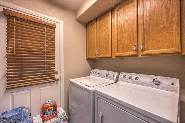 3725 Plum Blossom Court, Las Vegas, NV 89129