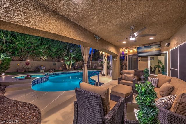 3725 Plum Blossom Court, Las Vegas, NV 89129