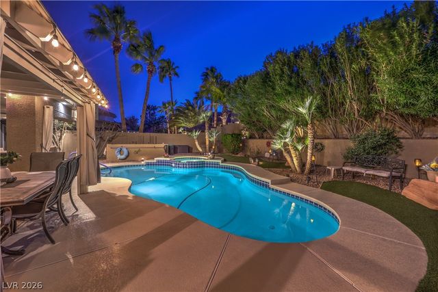 3725 Plum Blossom Court, Las Vegas, NV 89129