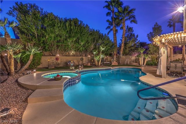 3725 Plum Blossom Court, Las Vegas, NV 89129