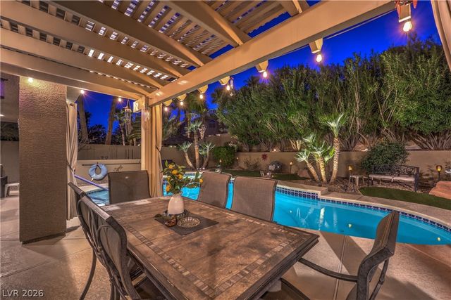 3725 Plum Blossom Court, Las Vegas, NV 89129