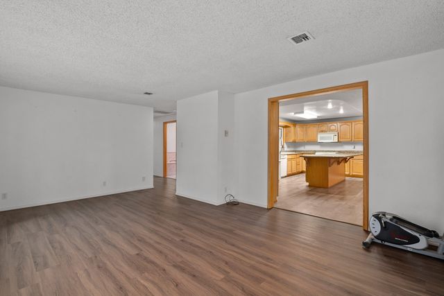 330 Tunnel Creek Road, Grants Pass, OR 97526