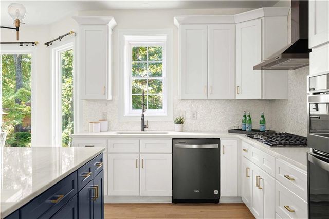 2005 Ivy Ridge Road SE, Smyrna, GA 30080